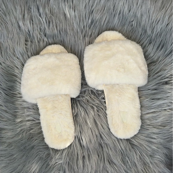 SKIMS white The Slide Faux Fur Slipper EU 37 US 6.5 - Picture 2 of 5